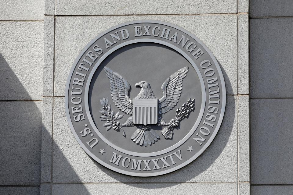 FILE PHOTO: The seal of the U.S. Securities and Exchange Commission (SEC) is seen at their headquarters in Washington, D.C., U.S., May 12, 2021. REUTERS/Andrew Kelly/File Photo